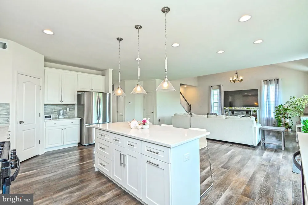 106 ALLIANCE COURT Winchester, VA 22602