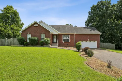 1156 Franklin Dr