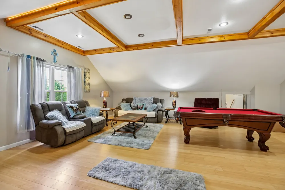 1156 Franklin Dr Greenbrier, TN 37073