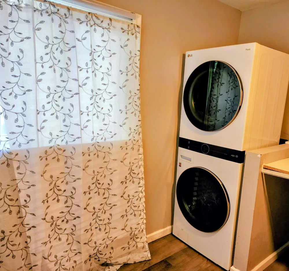 24180 Kipling Street Oak Park City, MI 48237