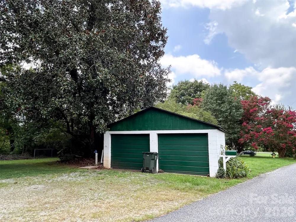 661 Central Street Hudson, NC 28638
