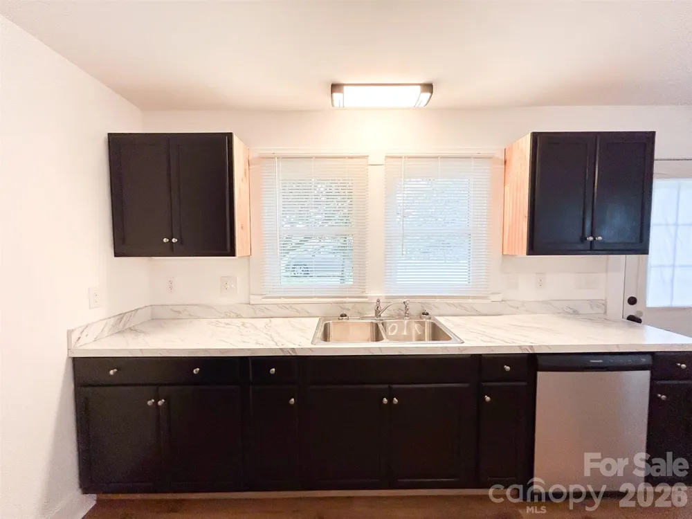 661 Central Street Hudson, NC 28638