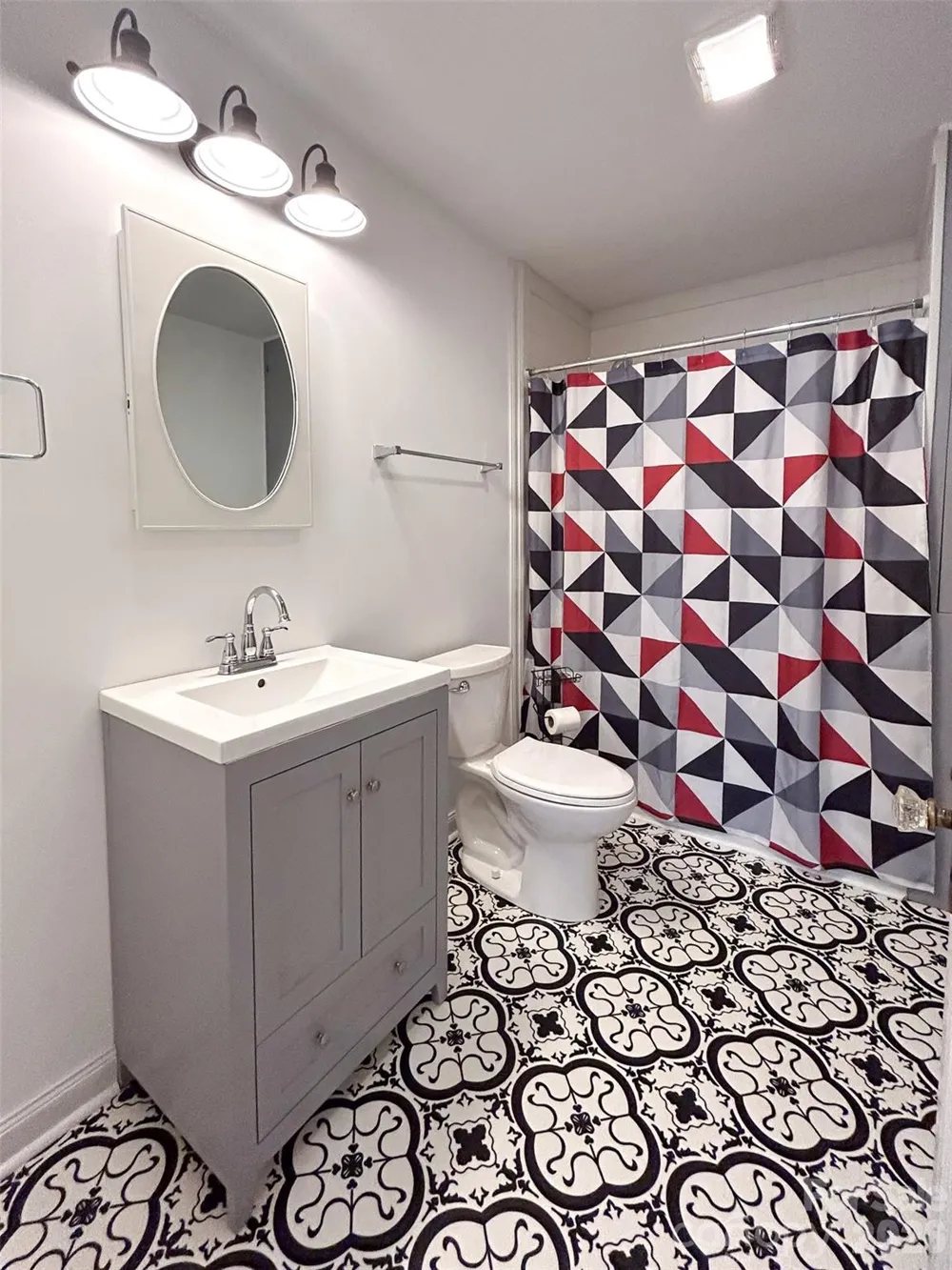 661 Central Street Hudson, NC 28638