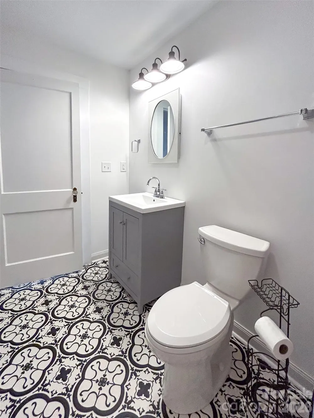 661 Central Street Hudson, NC 28638