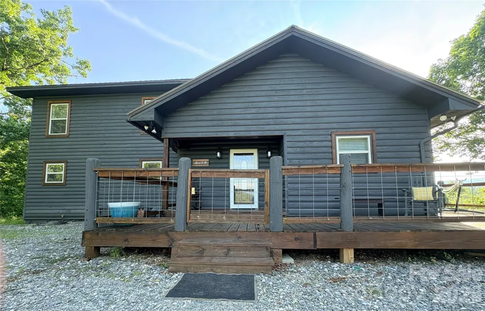 210 Little Rock Road Marble, NC 28905