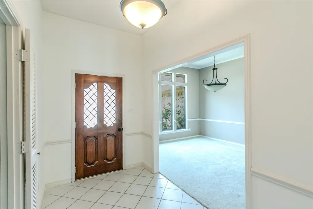 3412 Gatwick Place Farmers Branch, TX 75234