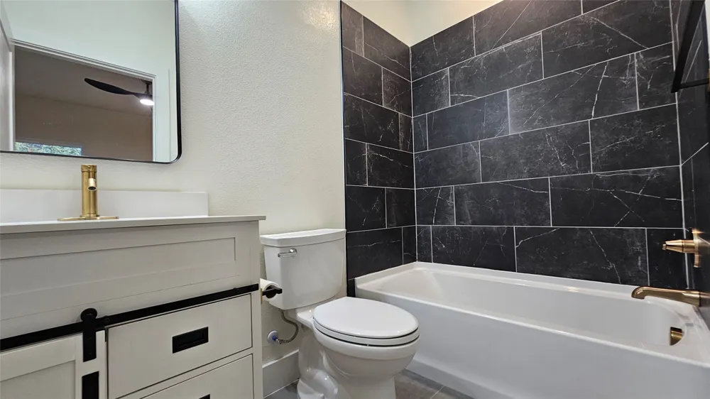 1700 Kendolph #ADU Denton, TX 76205