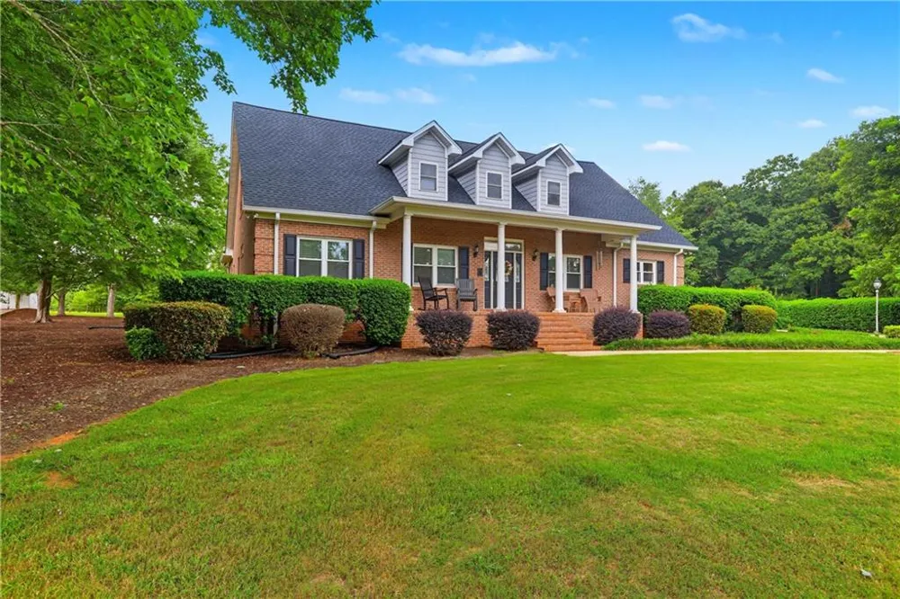 185 Red Maple Drive Hampton, GA 30228