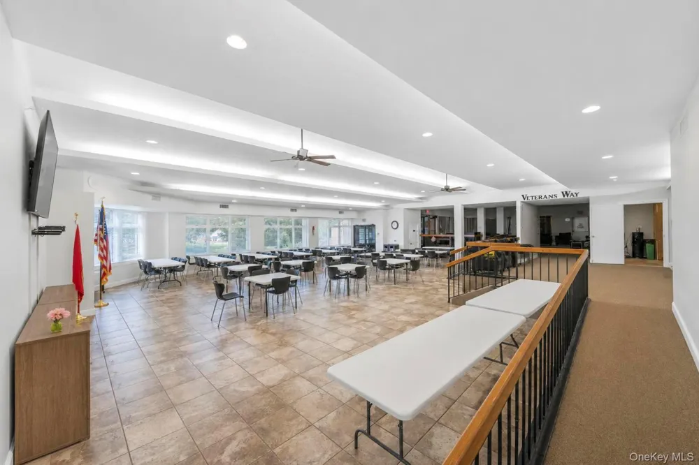 28 Greenwood Boulevard Manorville, NY 11949