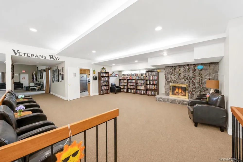28 Greenwood Boulevard Manorville, NY 11949