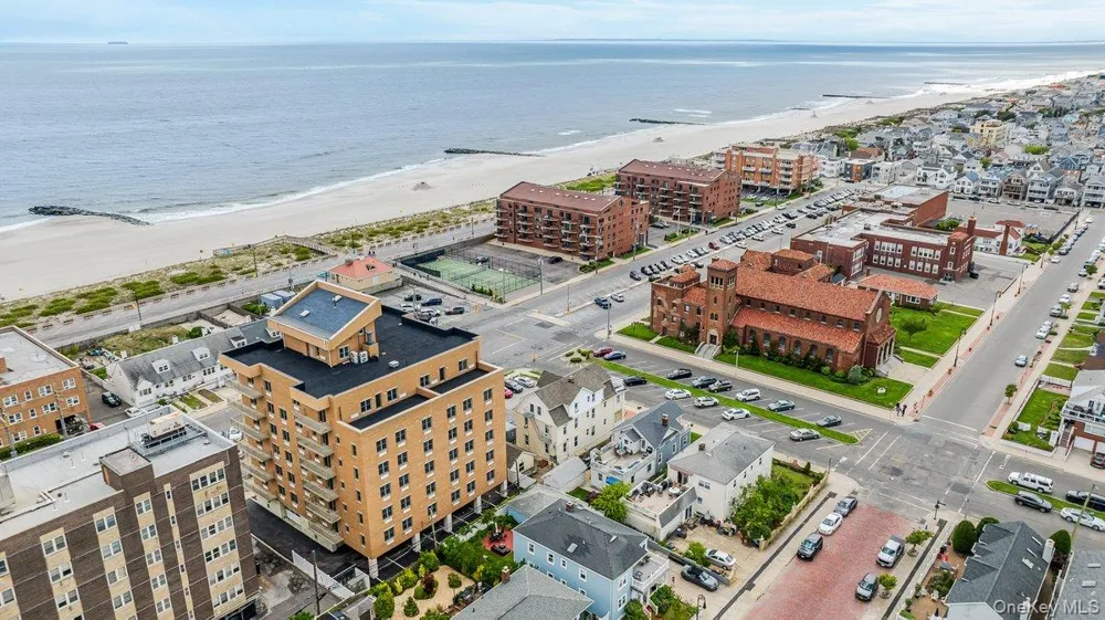 661 W Broadway #604 Long Beach, NY 11561