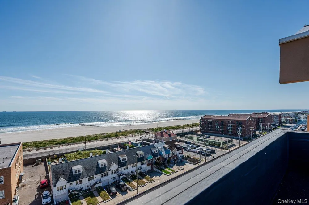 661 W Broadway #604 Long Beach, NY 11561