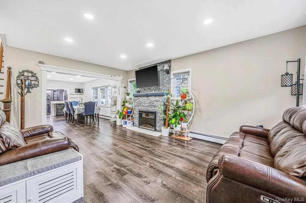 1325 Ackerson Boulevard Bay Shore, NY 11706
