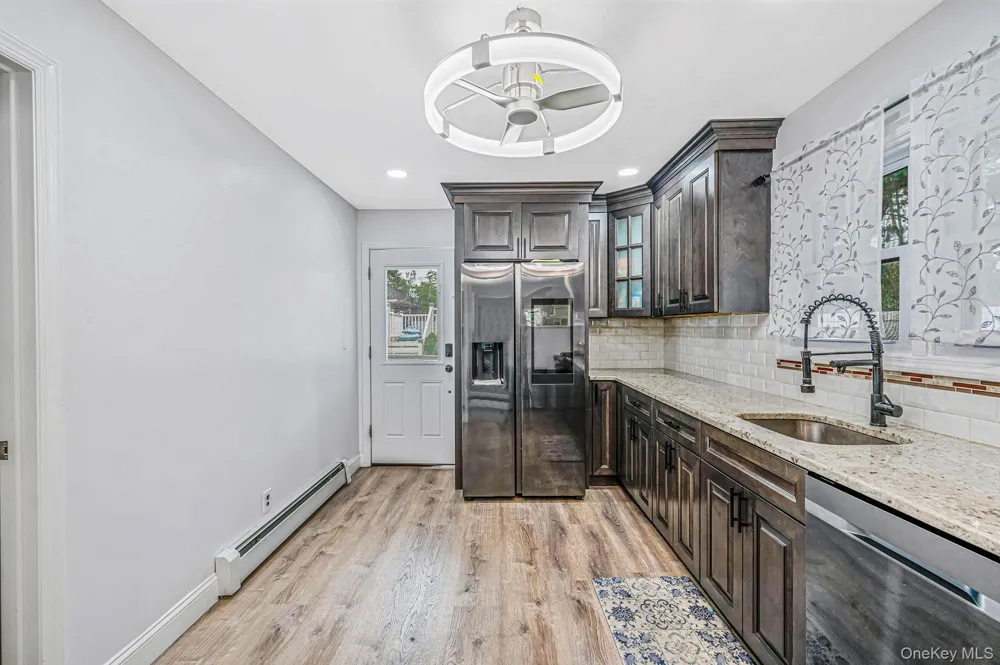 1325 Ackerson Boulevard Bay Shore, NY 11706