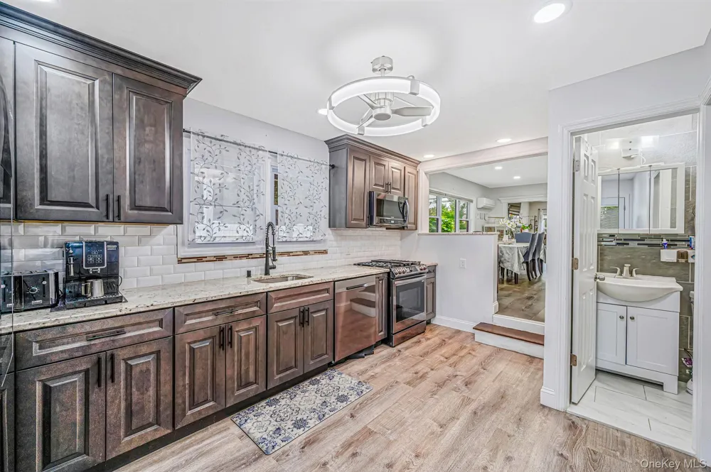 1325 Ackerson Boulevard Bay Shore, NY 11706
