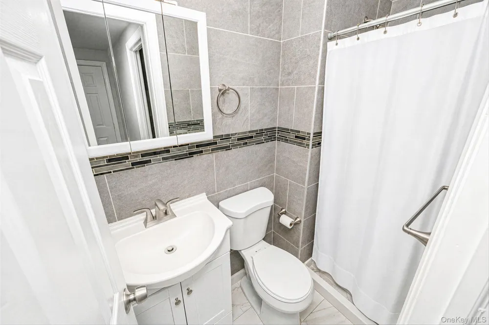 1325 Ackerson Boulevard Bay Shore, NY 11706