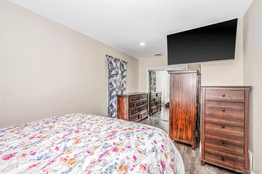 1325 Ackerson Boulevard Bay Shore, NY 11706