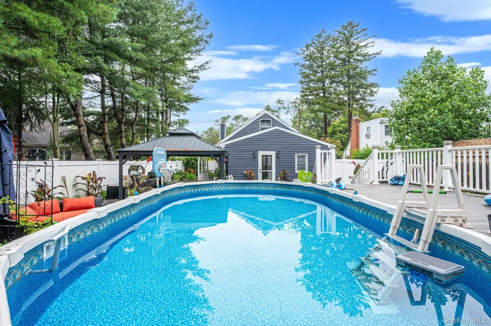 1325 Ackerson Boulevard Bay Shore, NY 11706