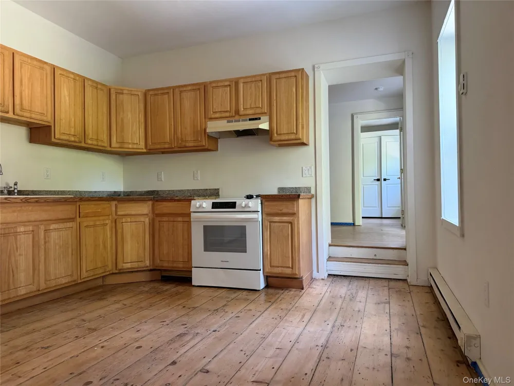 50 S Montgomery Street #4 Walden, NY 12586