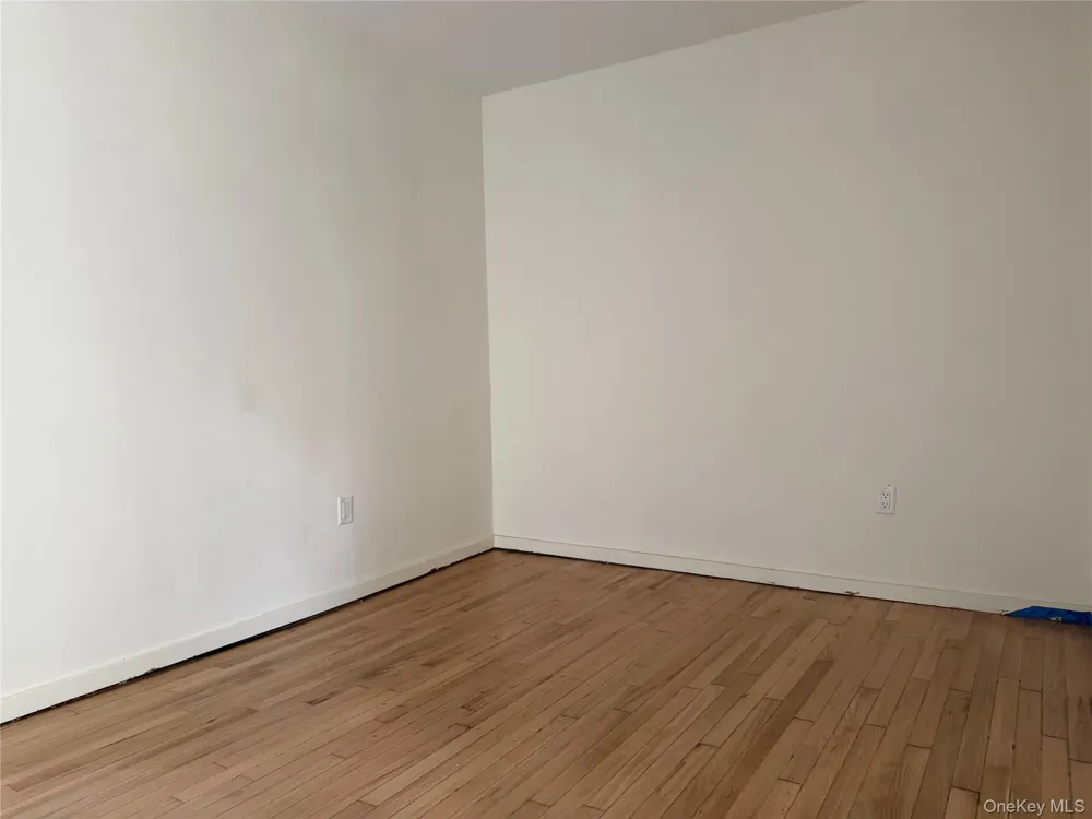 50 S Montgomery Street #4 Walden, NY 12586