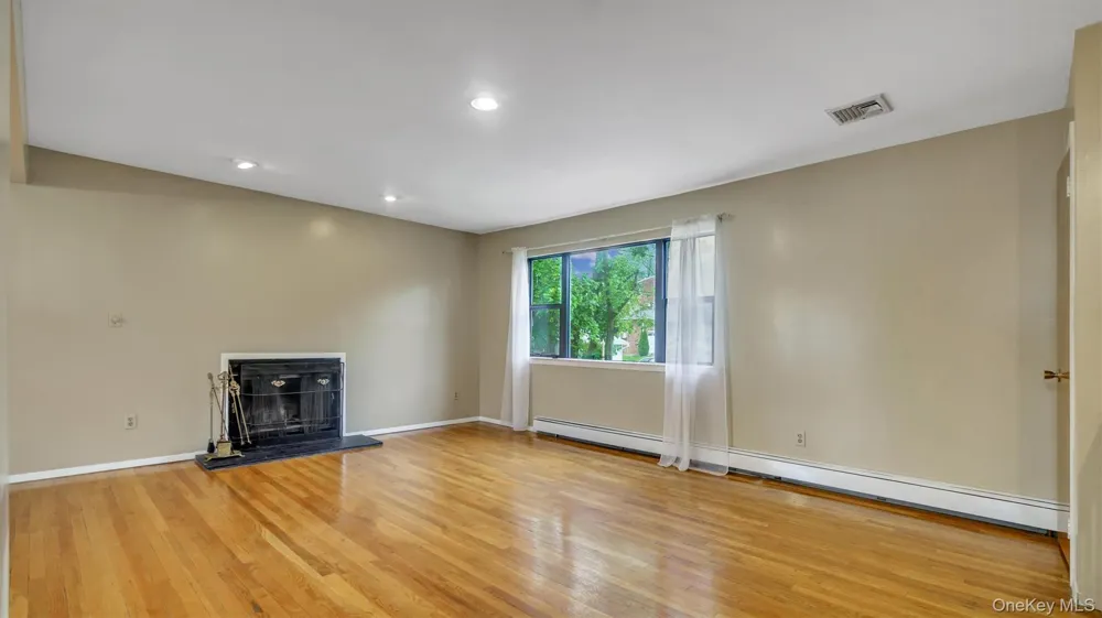 9 Harrison Avenue #2 Glen Cove, NY 11542