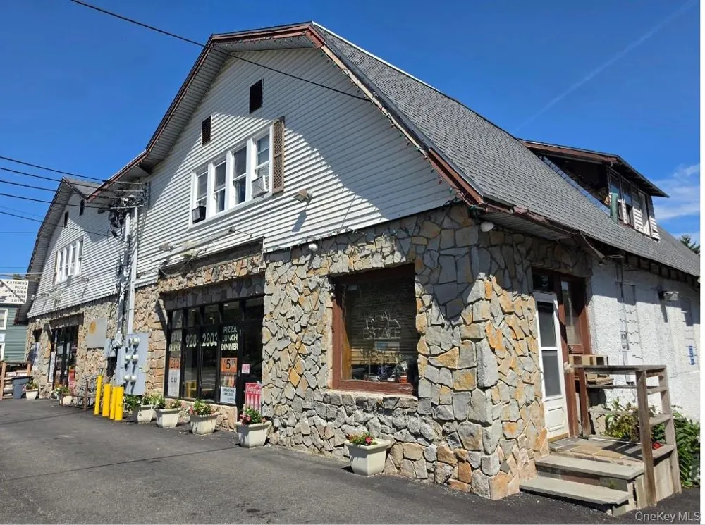 534 State Route 32 #6 Highland Mills, NY 10930