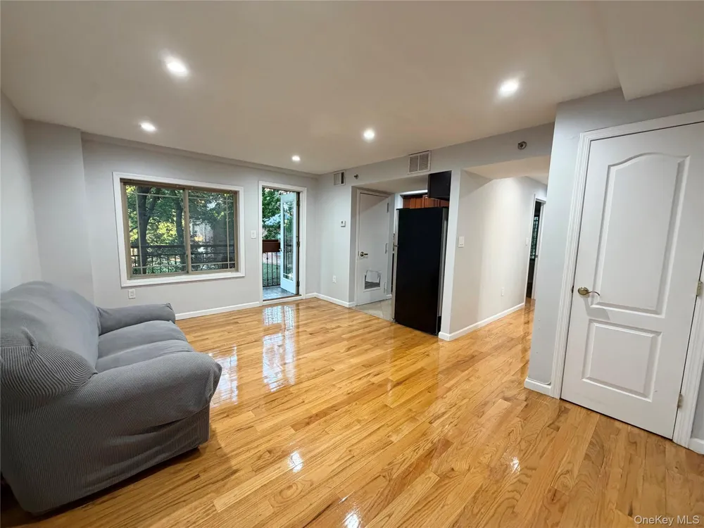 170-12 Highland Avenue #304 Jamaica Estates, NY 11432