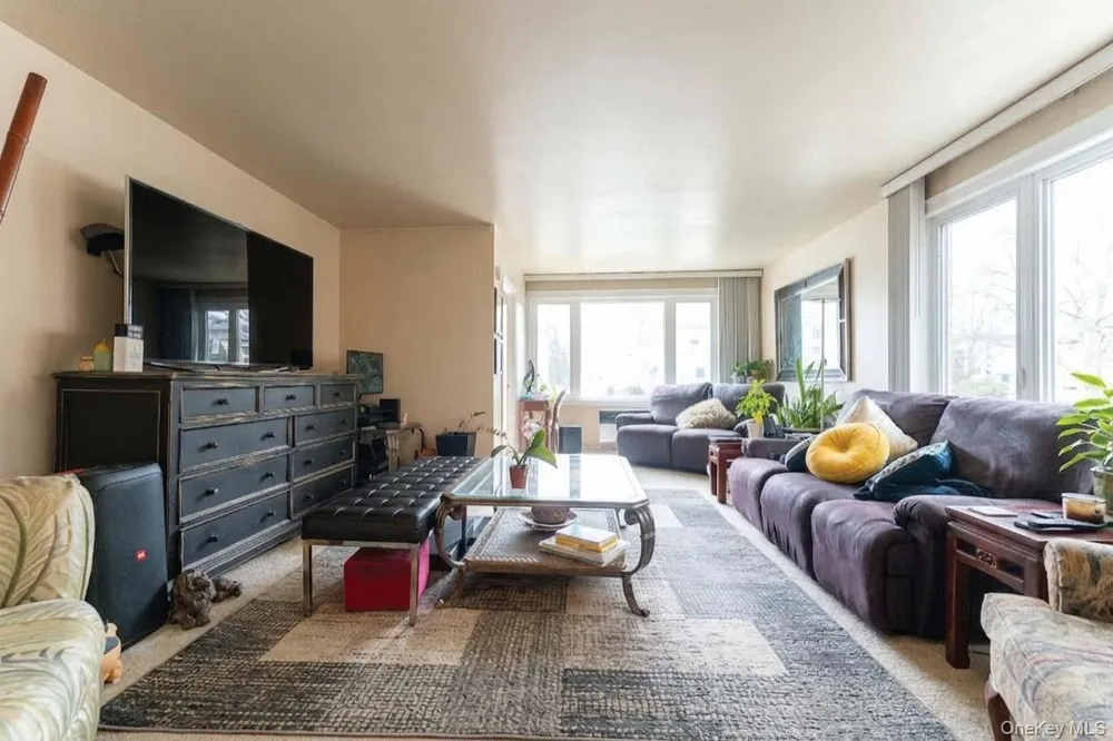 33-28 155th Street Flushing, NY 11354