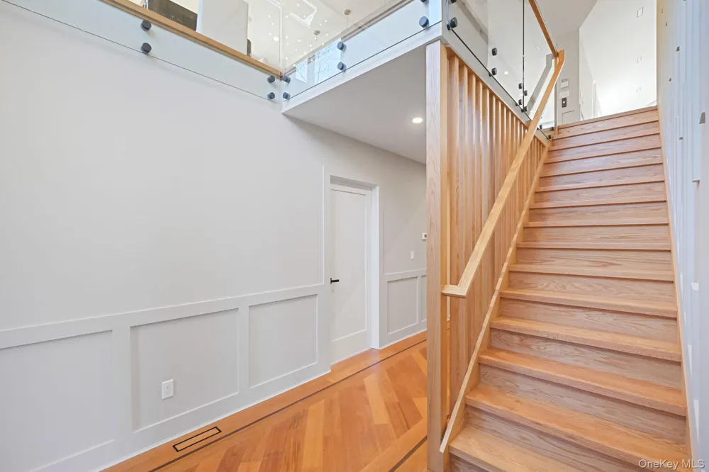 150 Sugar Toms Lane East Norwich, NY 11732