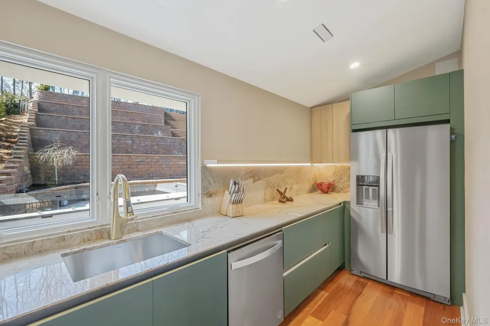 150 Sugar Toms Lane East Norwich, NY 11732