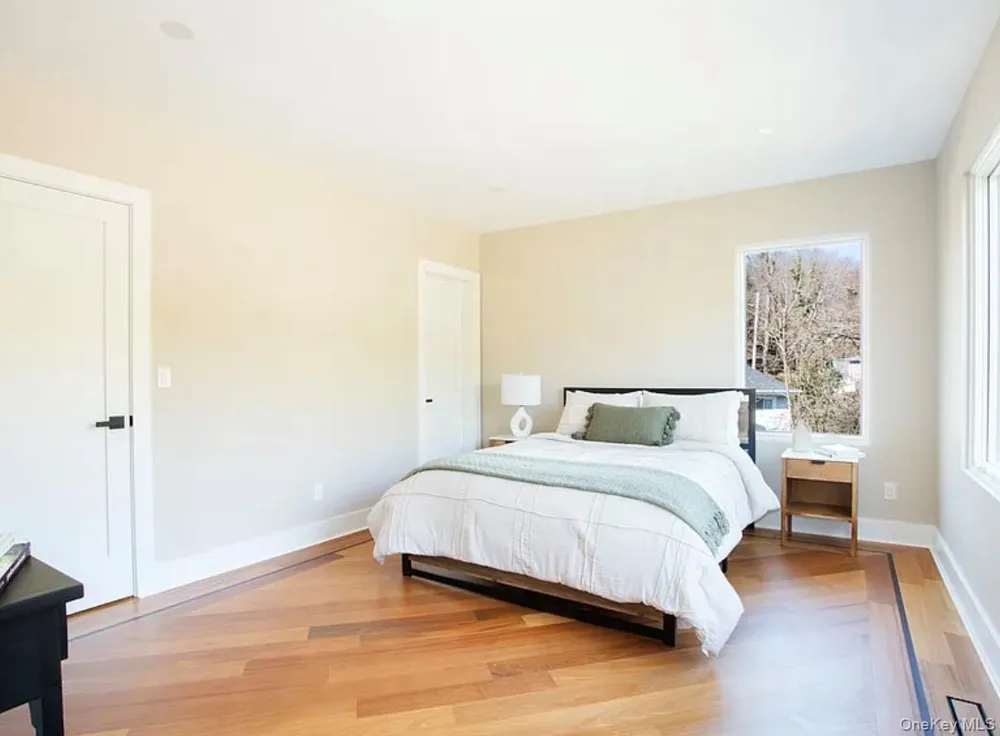 150 Sugar Toms Lane East Norwich, NY 11732