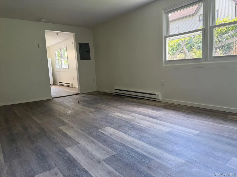 50 S Montgomery Street #6 Walden, NY 12586