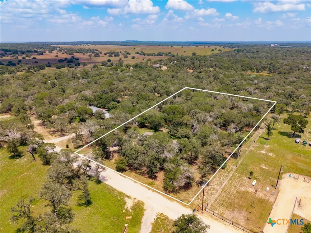 159 High Sierra Drive Seguin, TX 78155