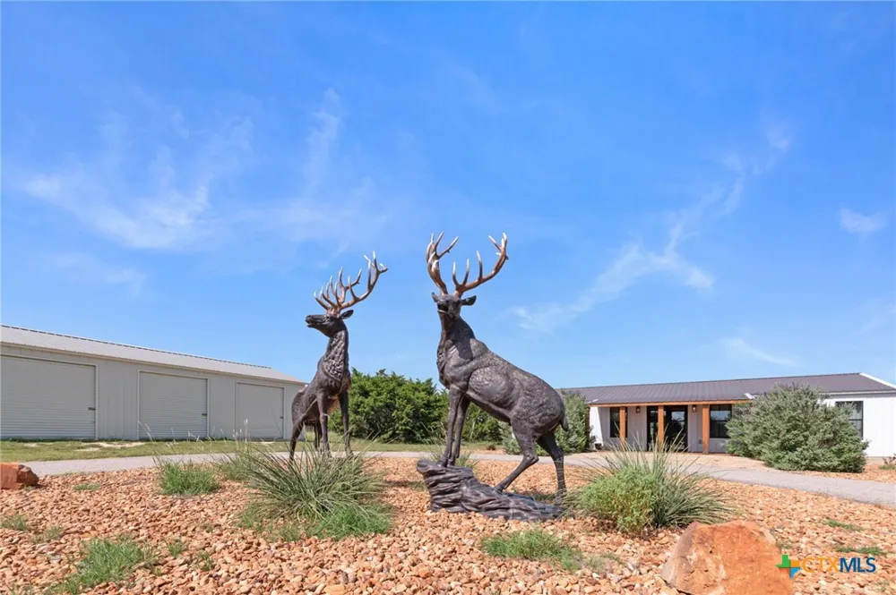 13770 Private Road 3642 Kempner, TX 76539