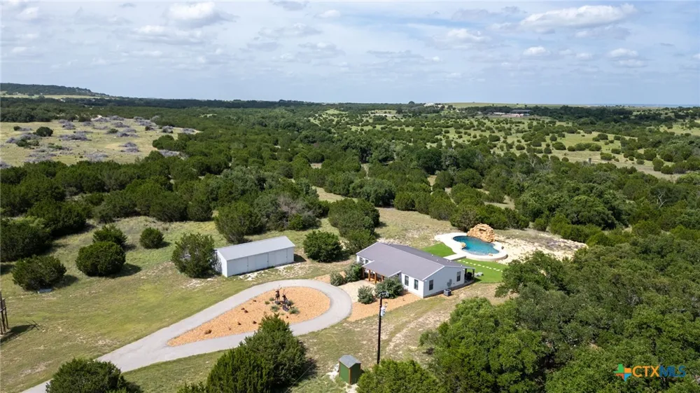13770 Private Road 3642 Kempner, TX 76539