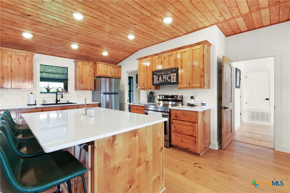 13770 Private Road 3642 Kempner, TX 76539