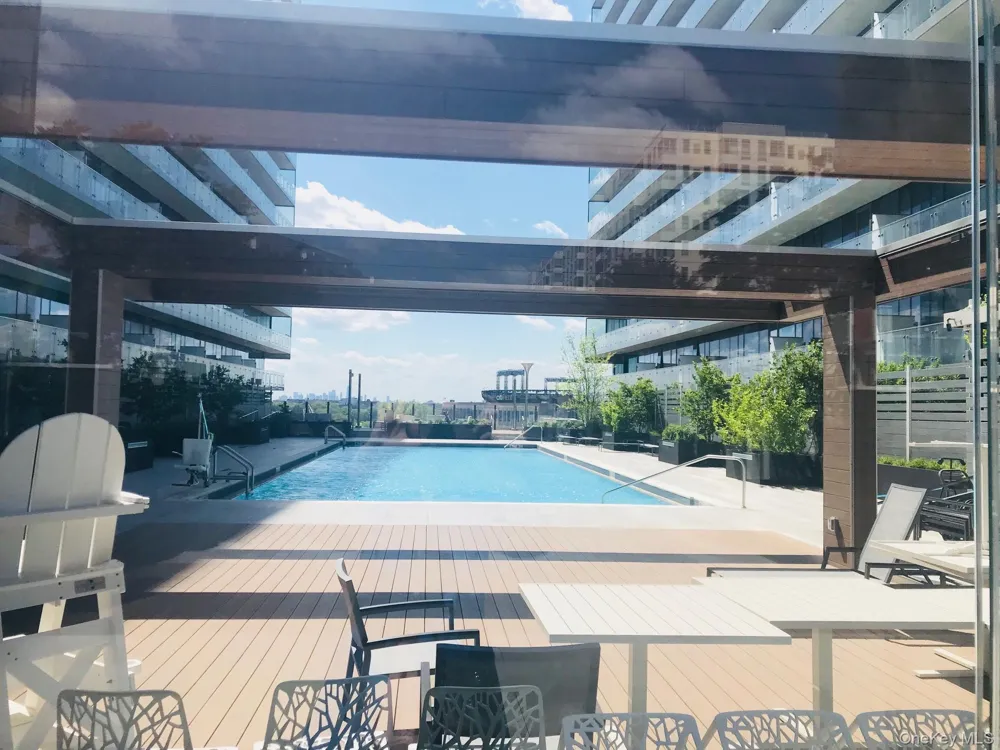 13103 40th Road #11K Flushing, NY 11354