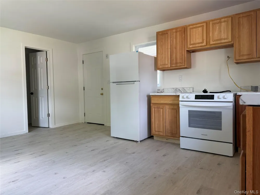 50 S Montgomery Street #7 Walden, NY 12586