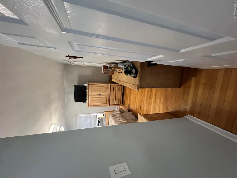 11 Bonaparte Place Baldwin, NY 11510