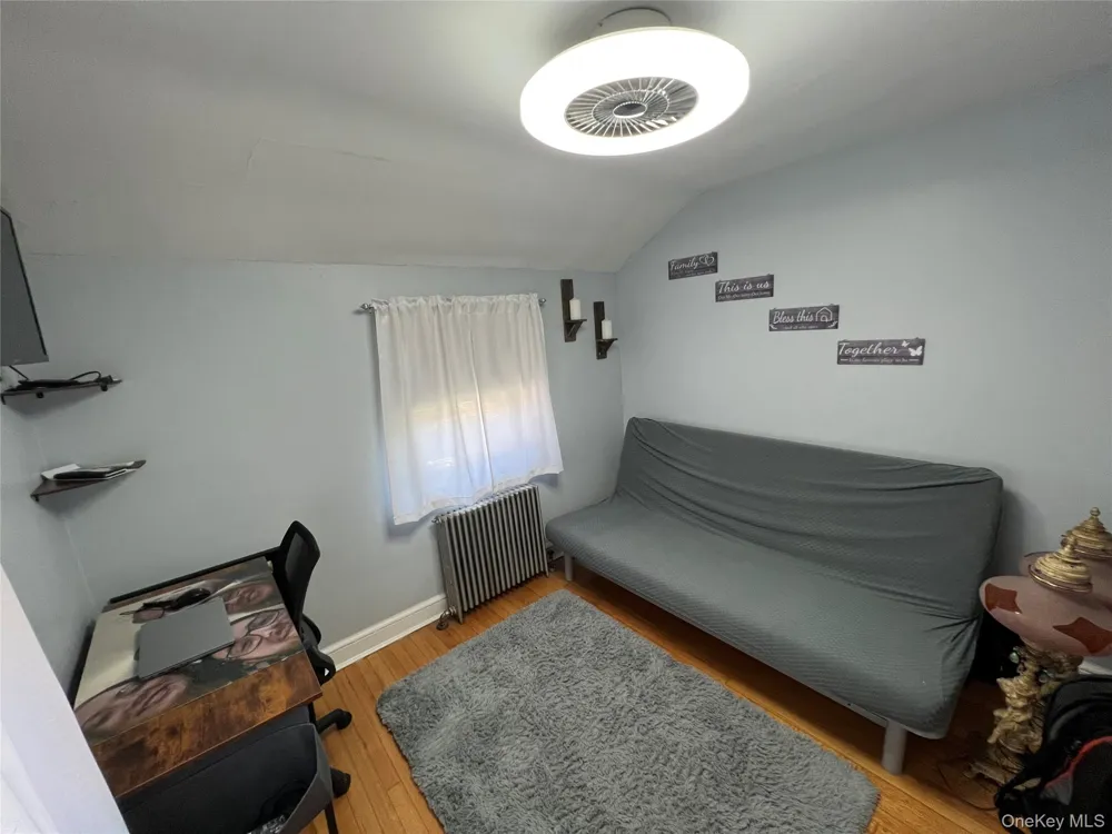 11 Bonaparte Place Baldwin, NY 11510