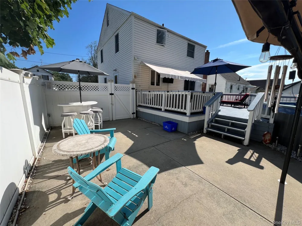 11 Bonaparte Place Baldwin, NY 11510
