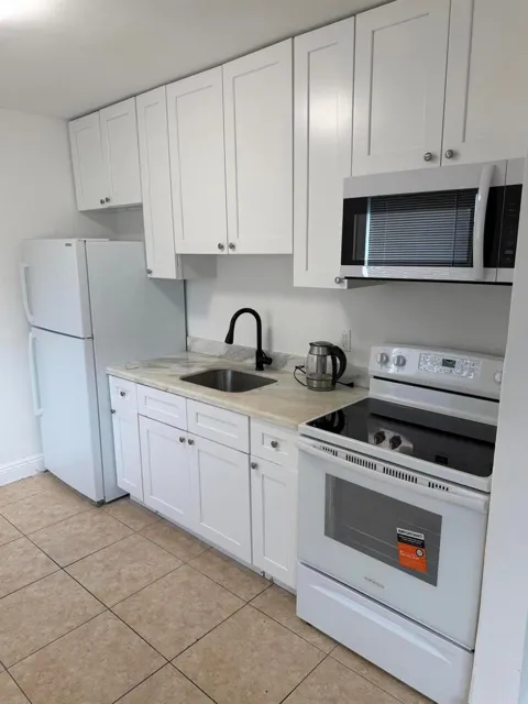 760 NW 4TH STREET #2