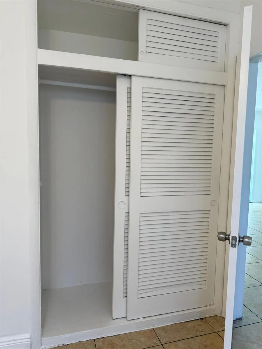 760 NW 4TH STREET #2 Hallandale Beach, FL 33009