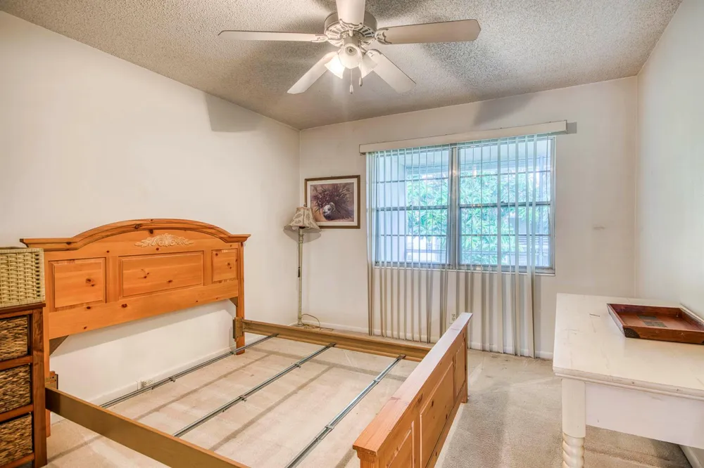279 Tilford M Deerfield Beach, FL 33442