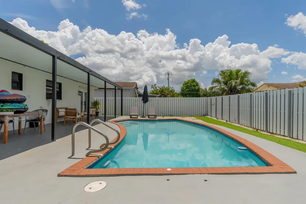 11010 NW 24TH COURT Sunrise, FL 33322