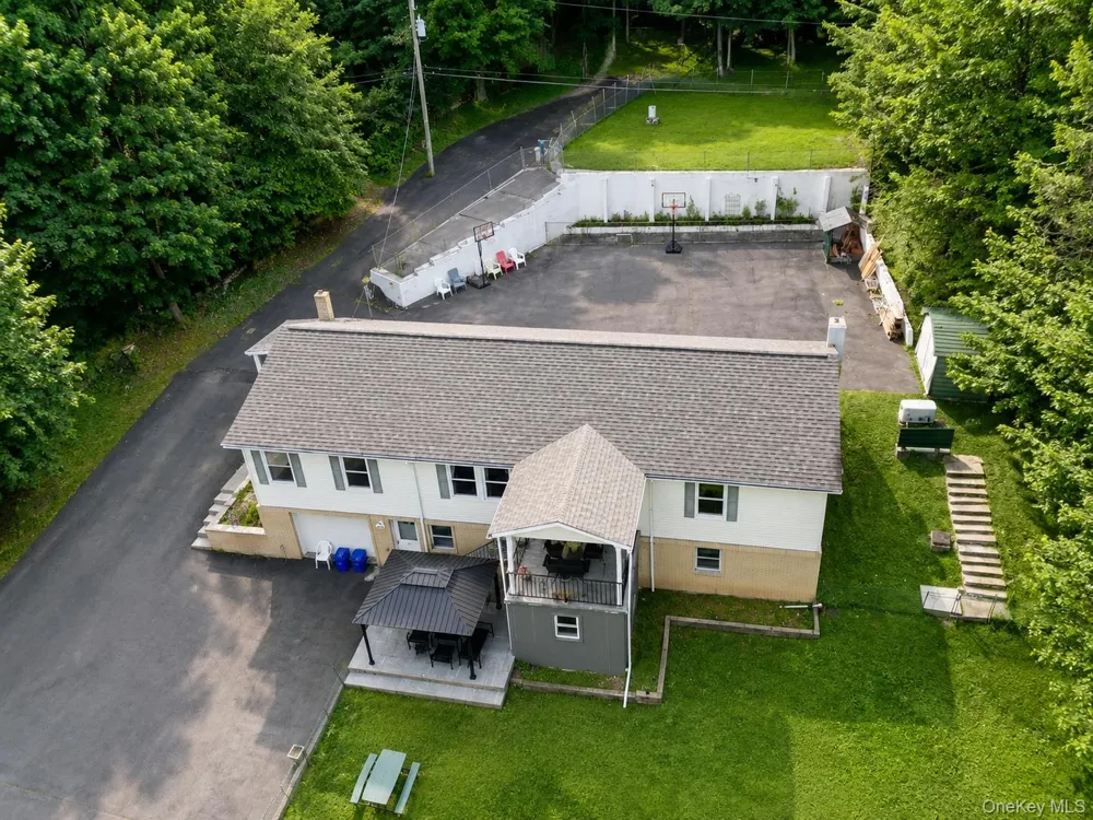 274 Grey Road South Fallsburg, NY 12779