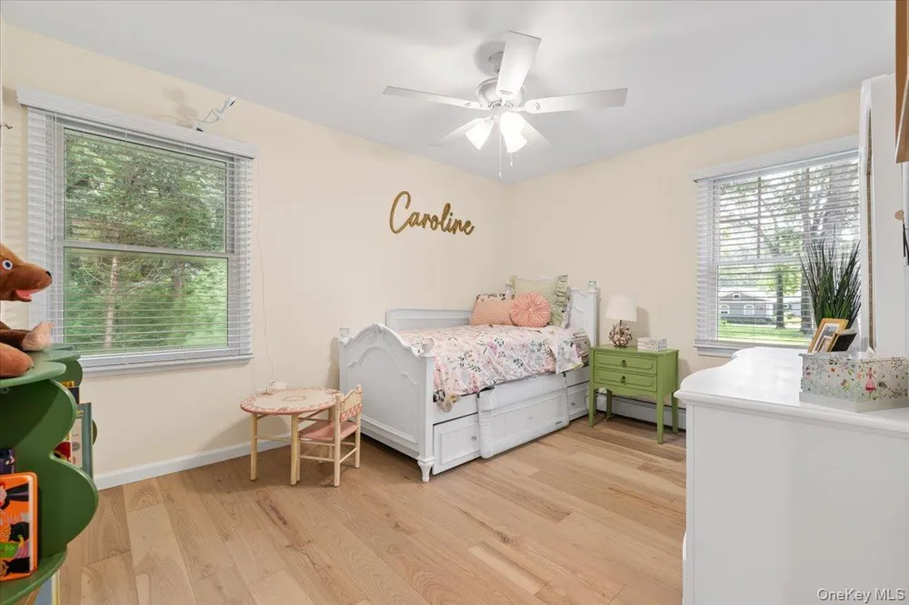23 Overlook Drive Laurel Hollow, NY 11791