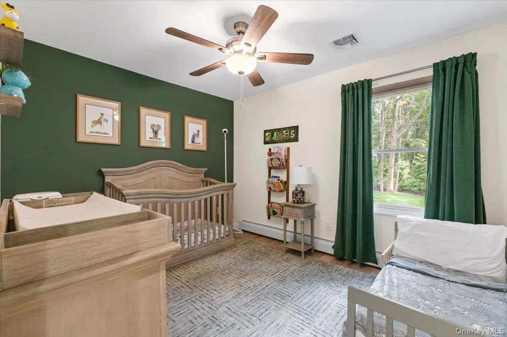 23 Overlook Drive Laurel Hollow, NY 11791