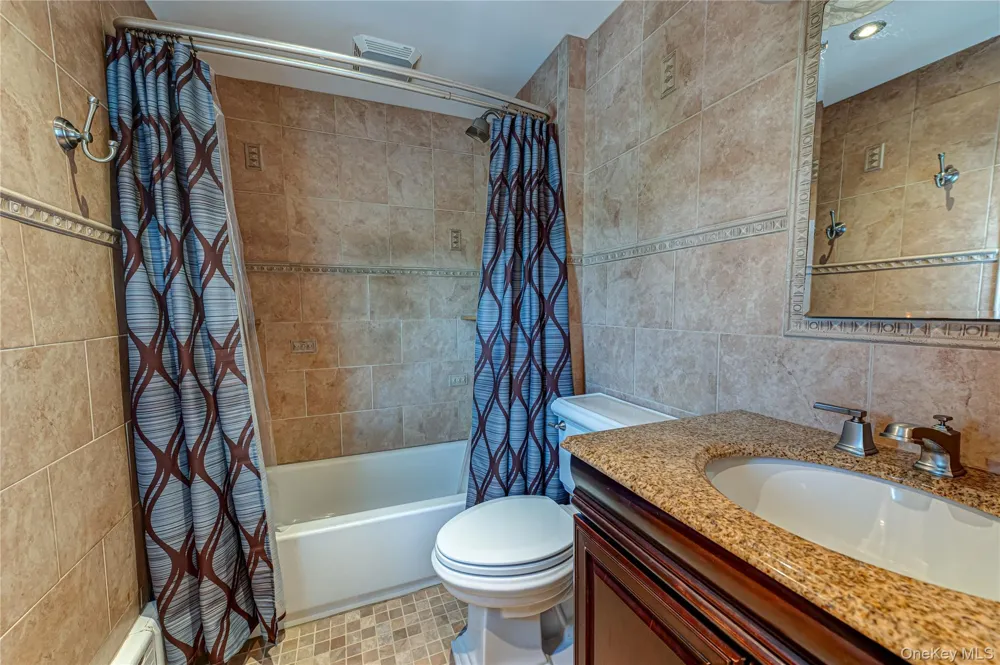 718 Farmers Avenue Bellmore, NY 11710