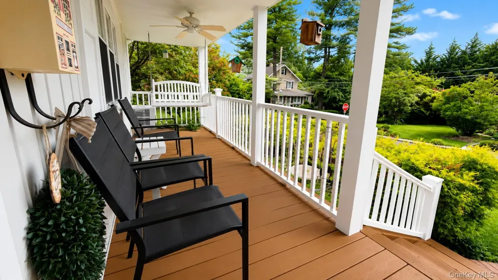 38 Hill Drive Glen Head, NY 11545